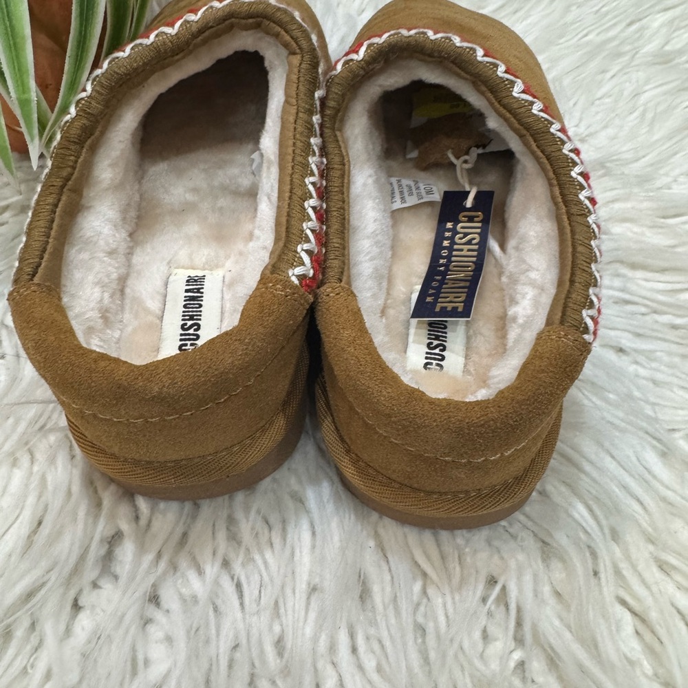 New🌿Cushionaire Women's Tan Slippers - Picture 7 of 7